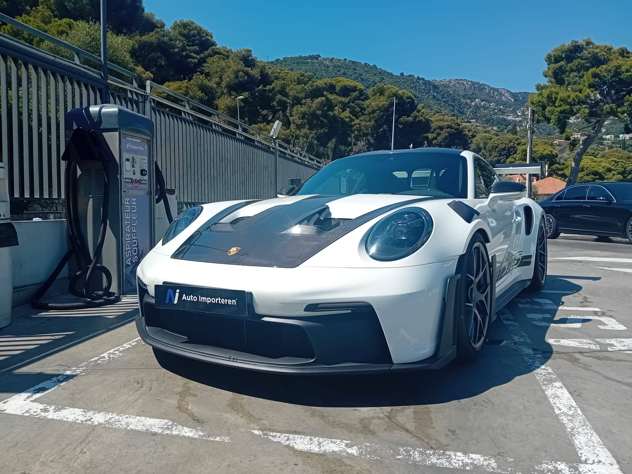 Porsche 911 geïmporteerd uit Monaco. Full service import.